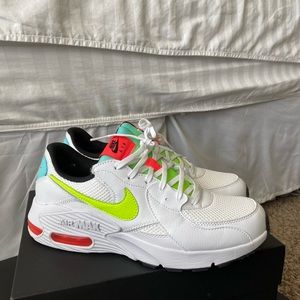 Nike Multi-Color Air Max